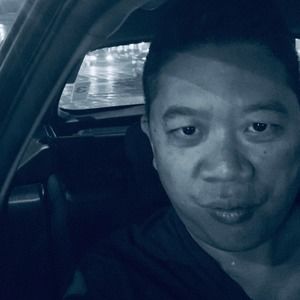 Meet your Posher, Derek